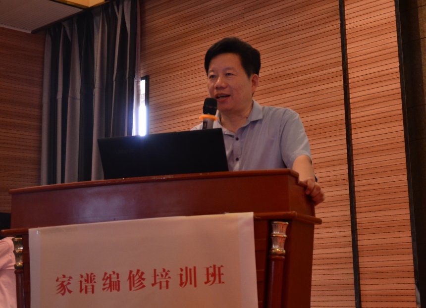 李立新秘書長講話.jpg
